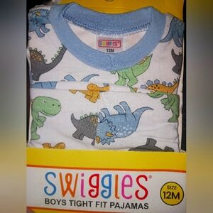 Boys size 12m 2 piece dinosaurs pj's NIP